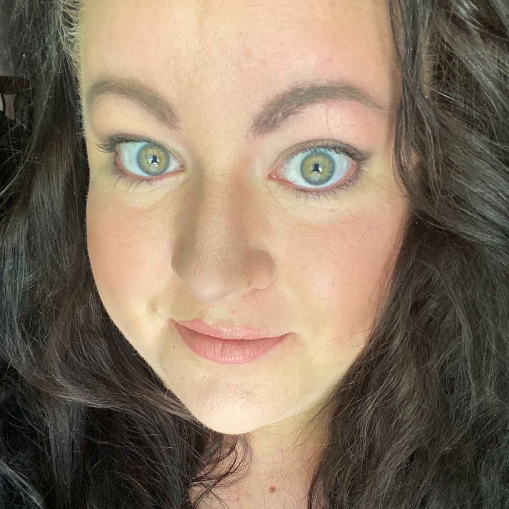 Meet your Posher, Karla